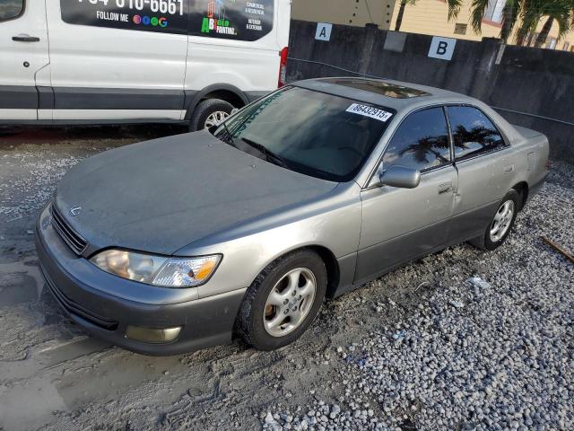  Salvage Lexus Es