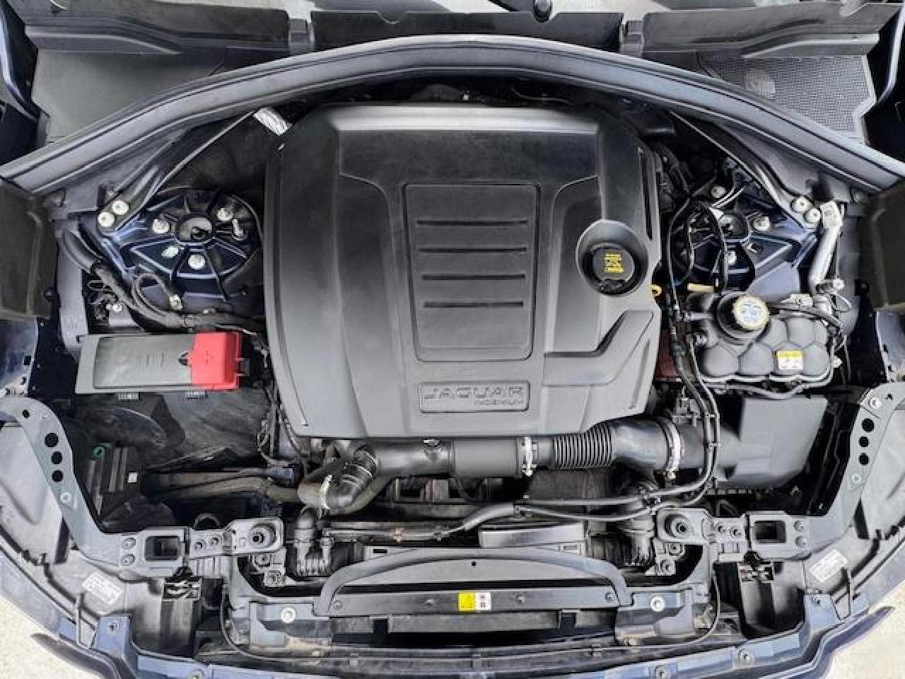 Jaguar F-PACE Premium Image 6