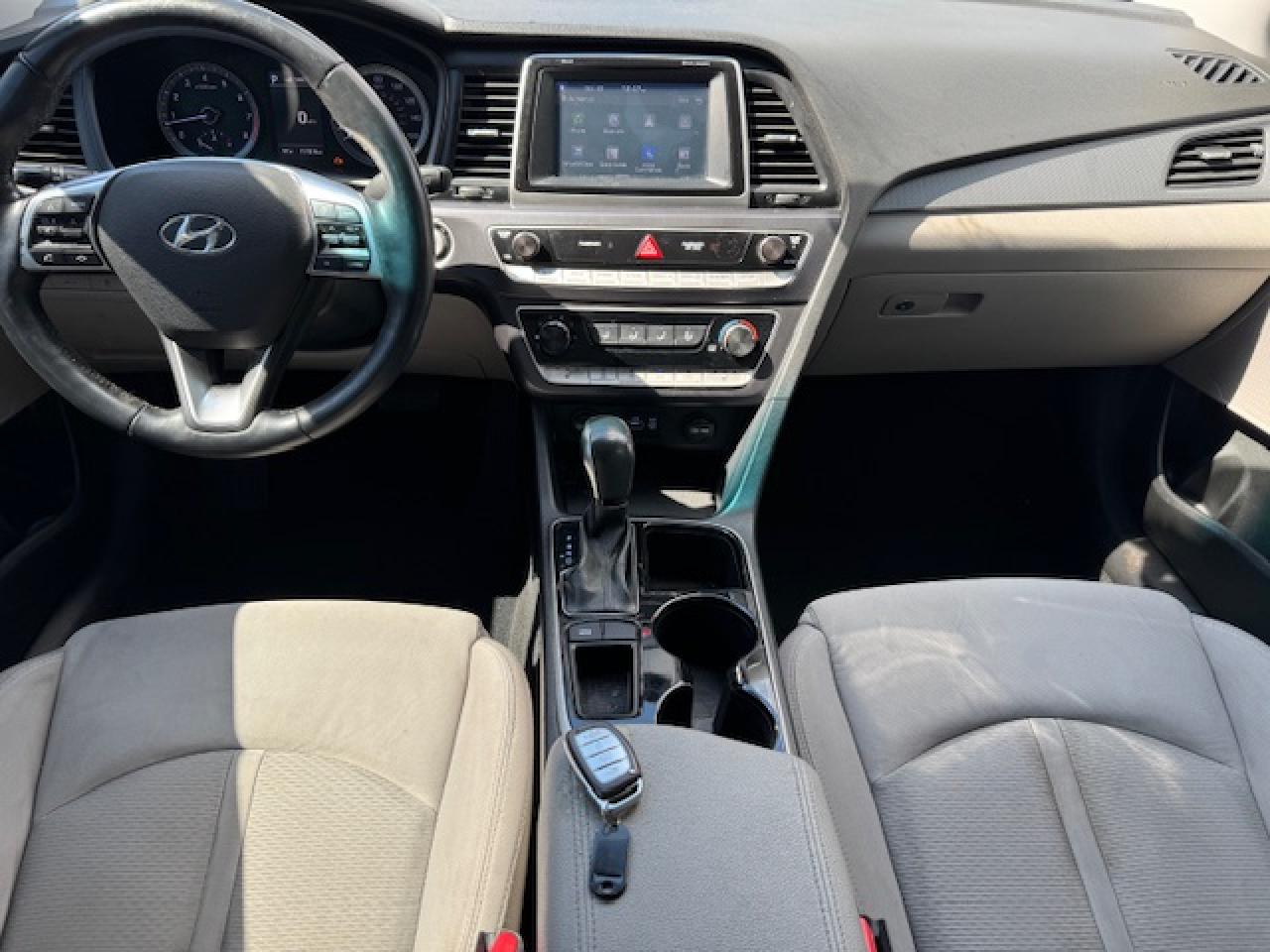 Hyundai SONATA Sport Image 8