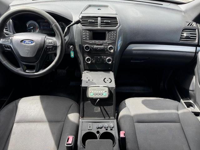 Ford Explorer Police Interceptor Image 13