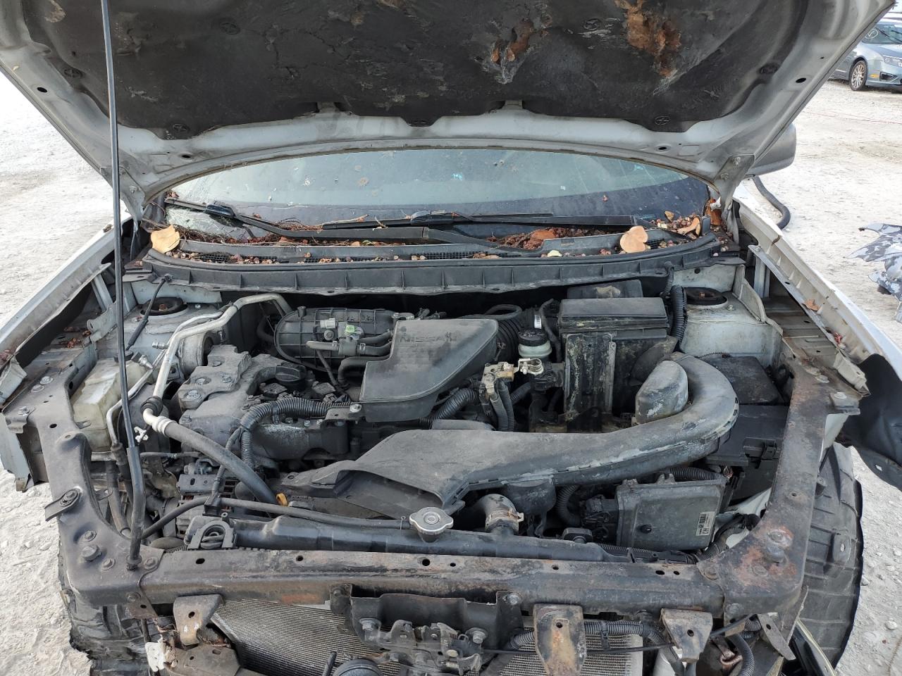 Nissan Rogue S Image 3