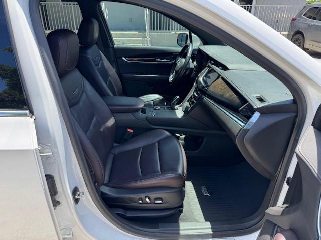 Cadillac XT6 Premium Luxury Image 13
