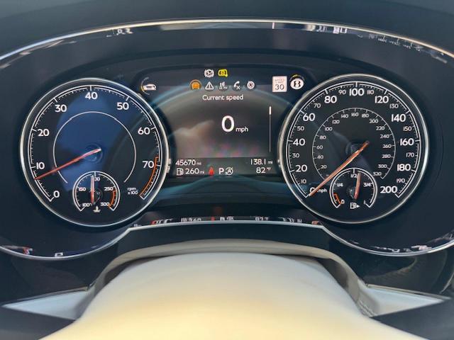Bentley Bentayga Image 7