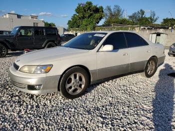  Salvage Lexus Es