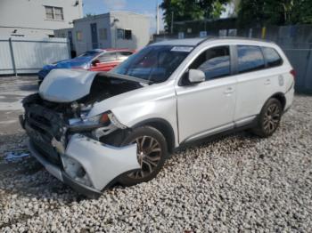  Salvage Mitsubishi Outlander
