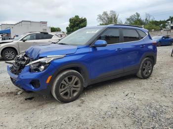  Salvage Kia Seltos