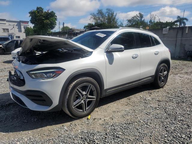 Salvage Mercedes-Benz GLA