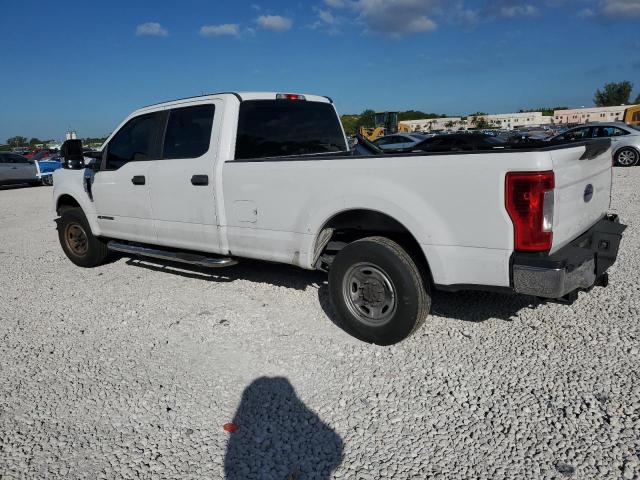Ford F-250 Super Duty Image 3