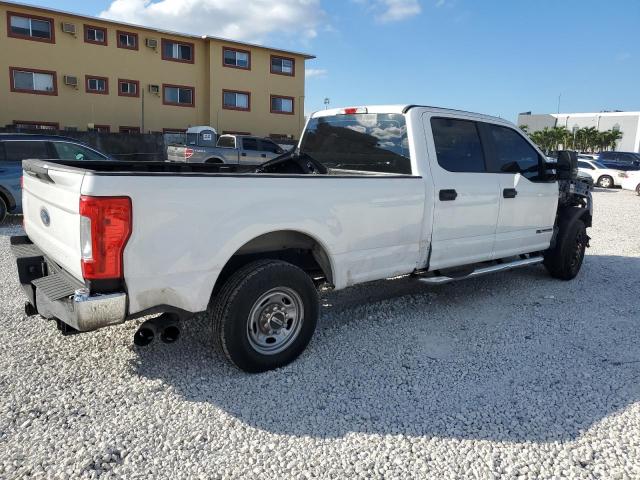 Ford F-250 Super Duty Image 13