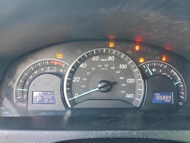 Toyota Camry Base Image 3