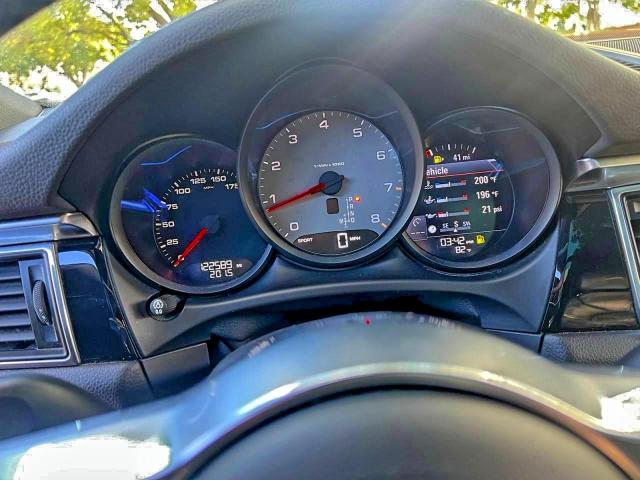 Porsche Macan S Image 5