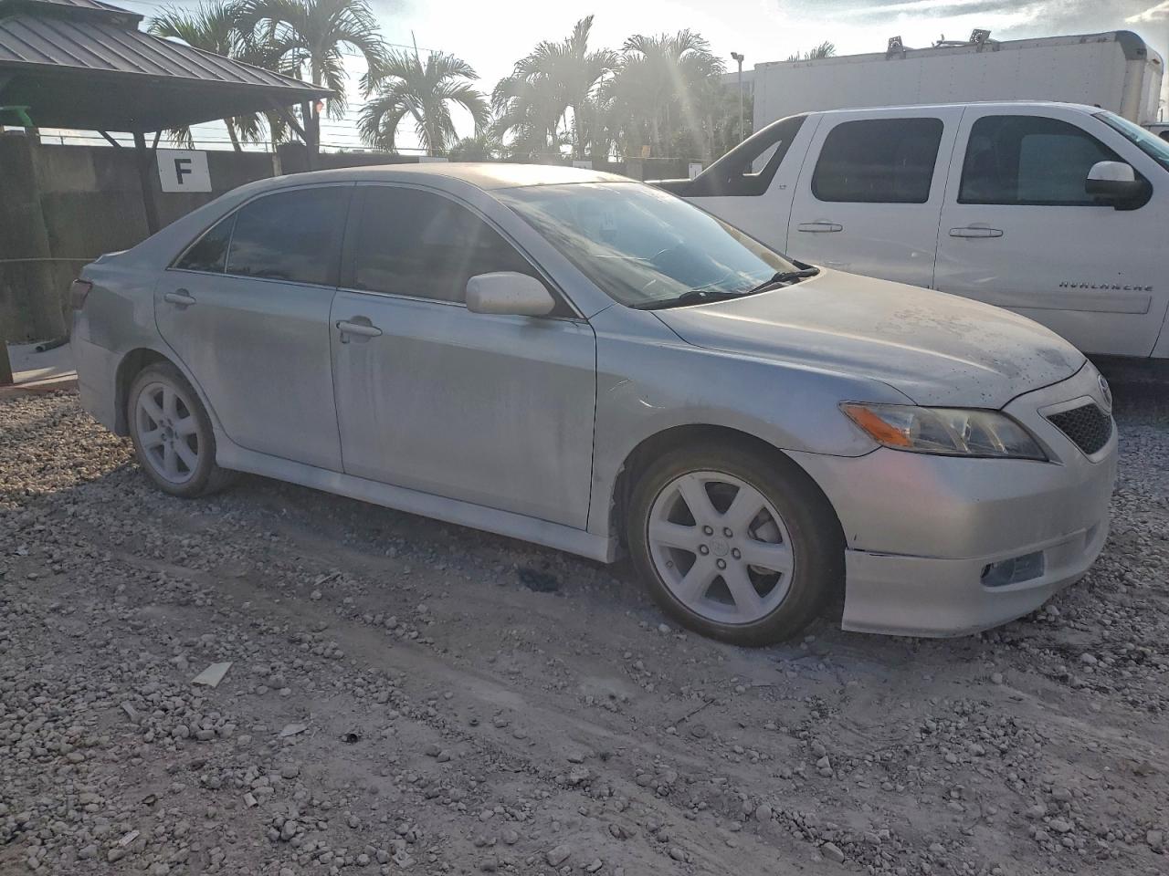 Toyota Camry Ce Image 7