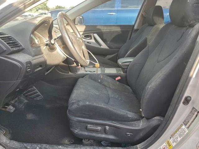 Toyota Camry Ce Image 6