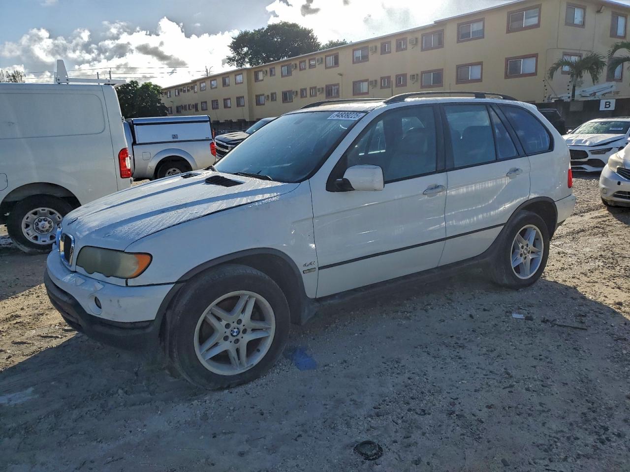 BMW X Series 4.4i Image 1