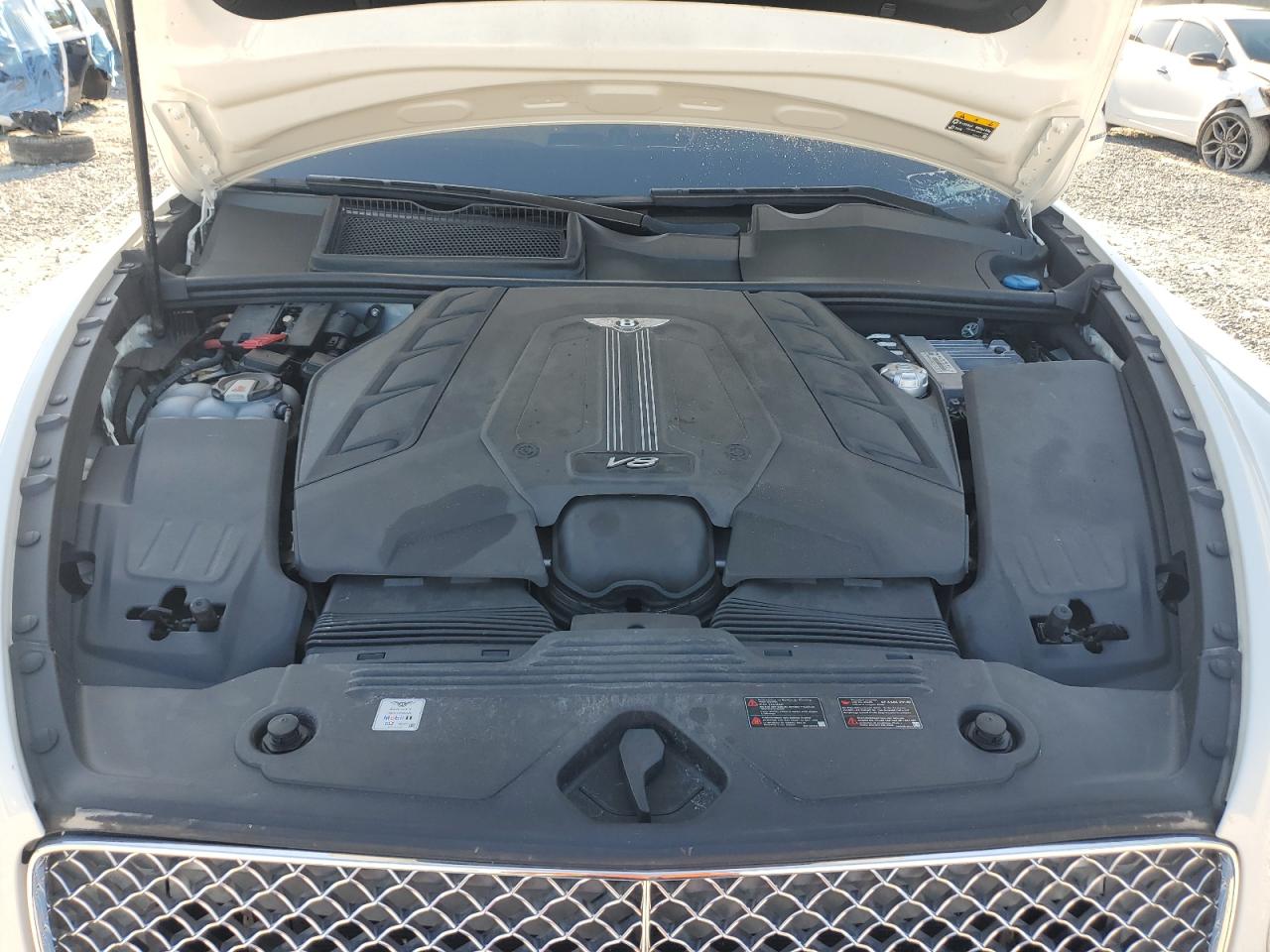 Bentley Bentayga Image 11