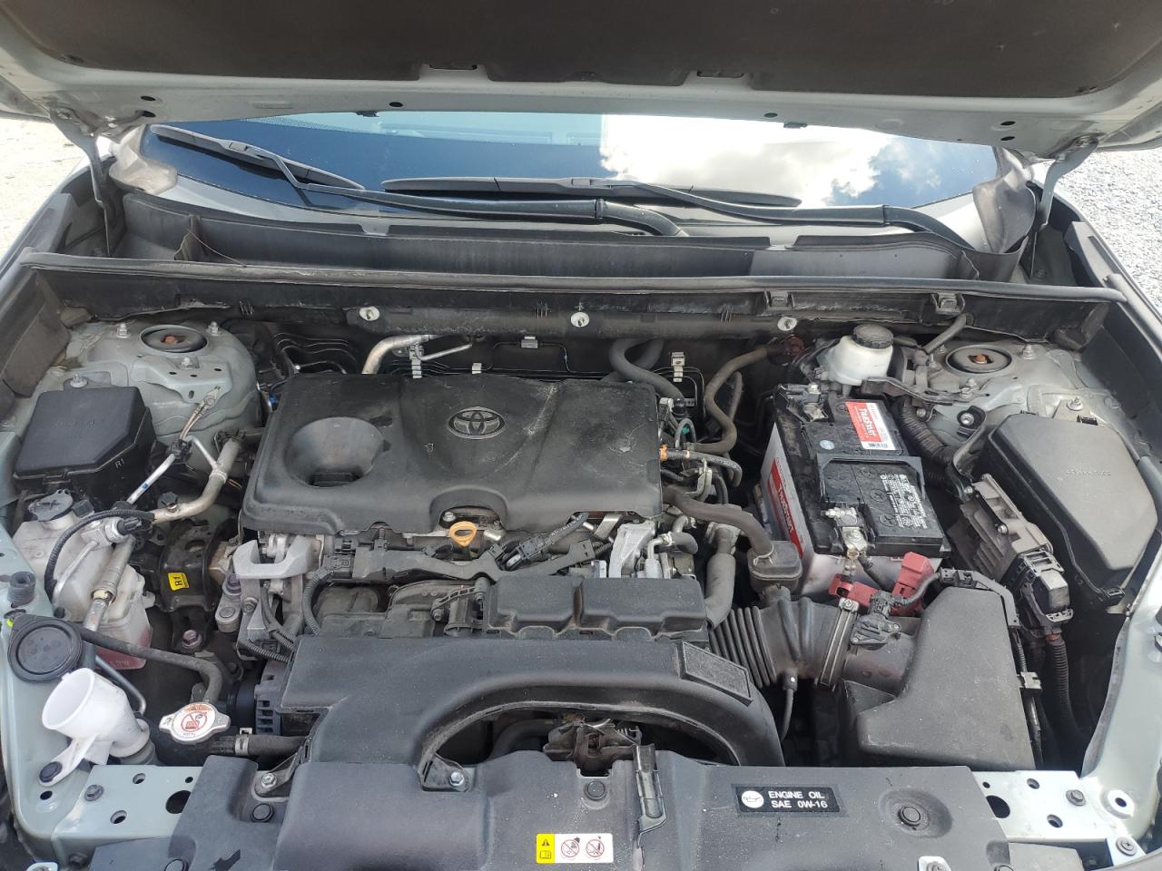 Toyota RAV4 Xle Image 11