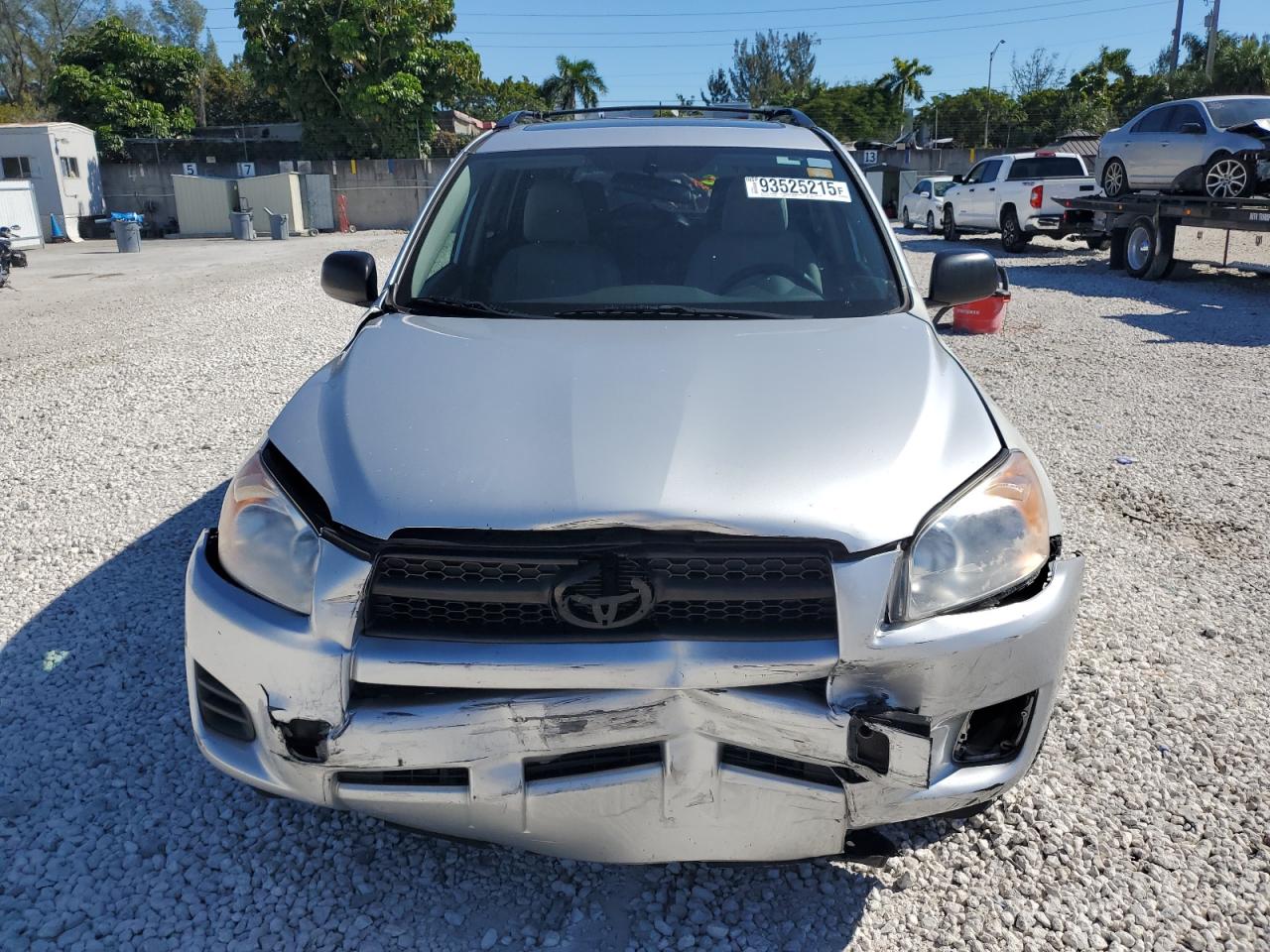 Toyota RAV4 Image 12