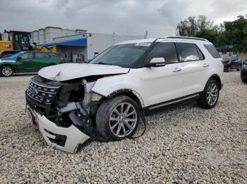  Salvage Ford Explorer