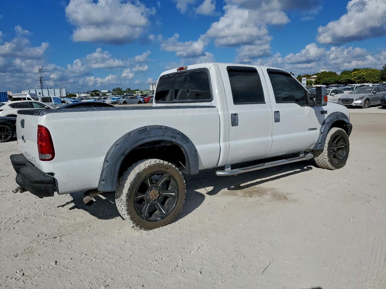 Ford F-350 Srw Super Duty Image 2