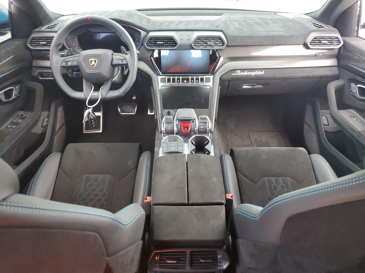 Lamborghini Urus Perfo Performante Image 10