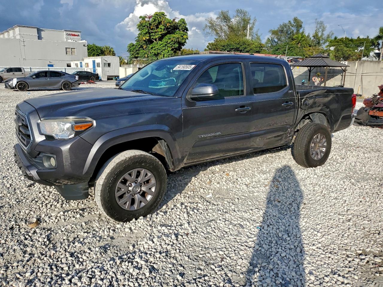 Toyota Tacoma Double Cab Image 1