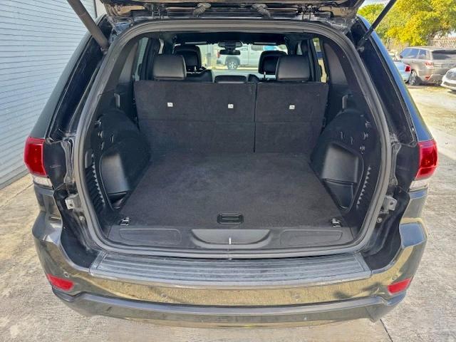 Jeep Grand Cherokee Laredo Image 5