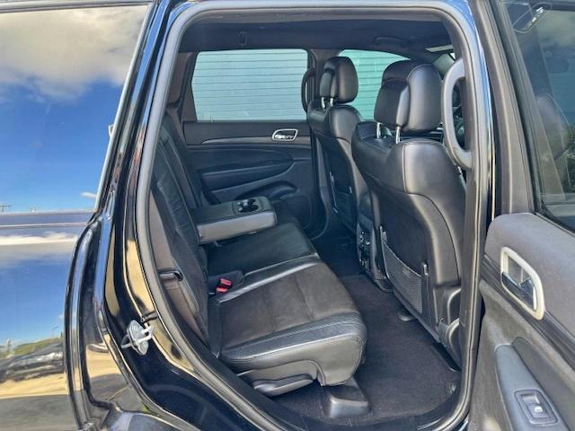 Jeep Grand Cherokee Laredo Image 10