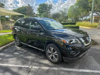  Salvage Nissan Pathfinder