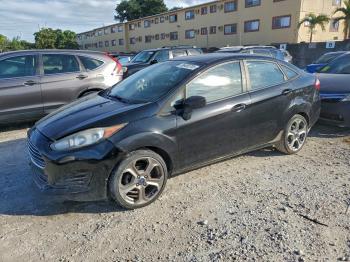  Salvage Ford Fiesta