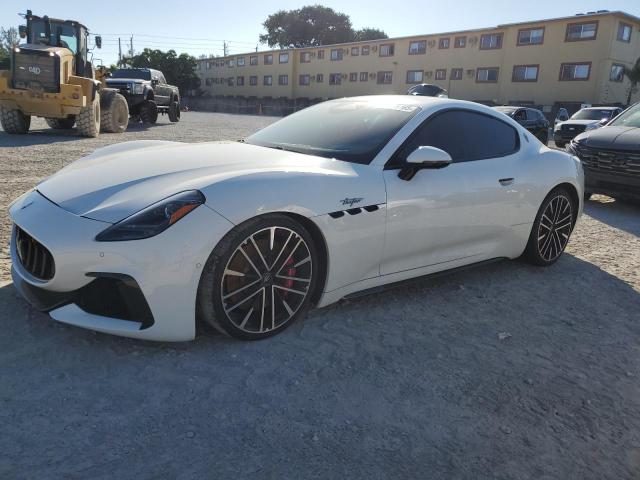  Salvage Maserati Granturism