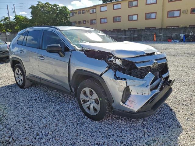 Toyota RAV4 Le Image 5