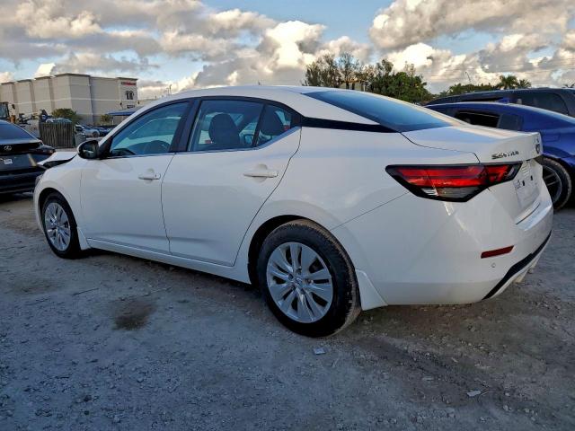 Nissan Sentra S Image 5