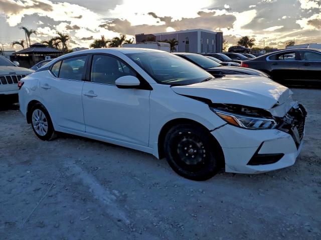 Nissan Sentra S Image 3