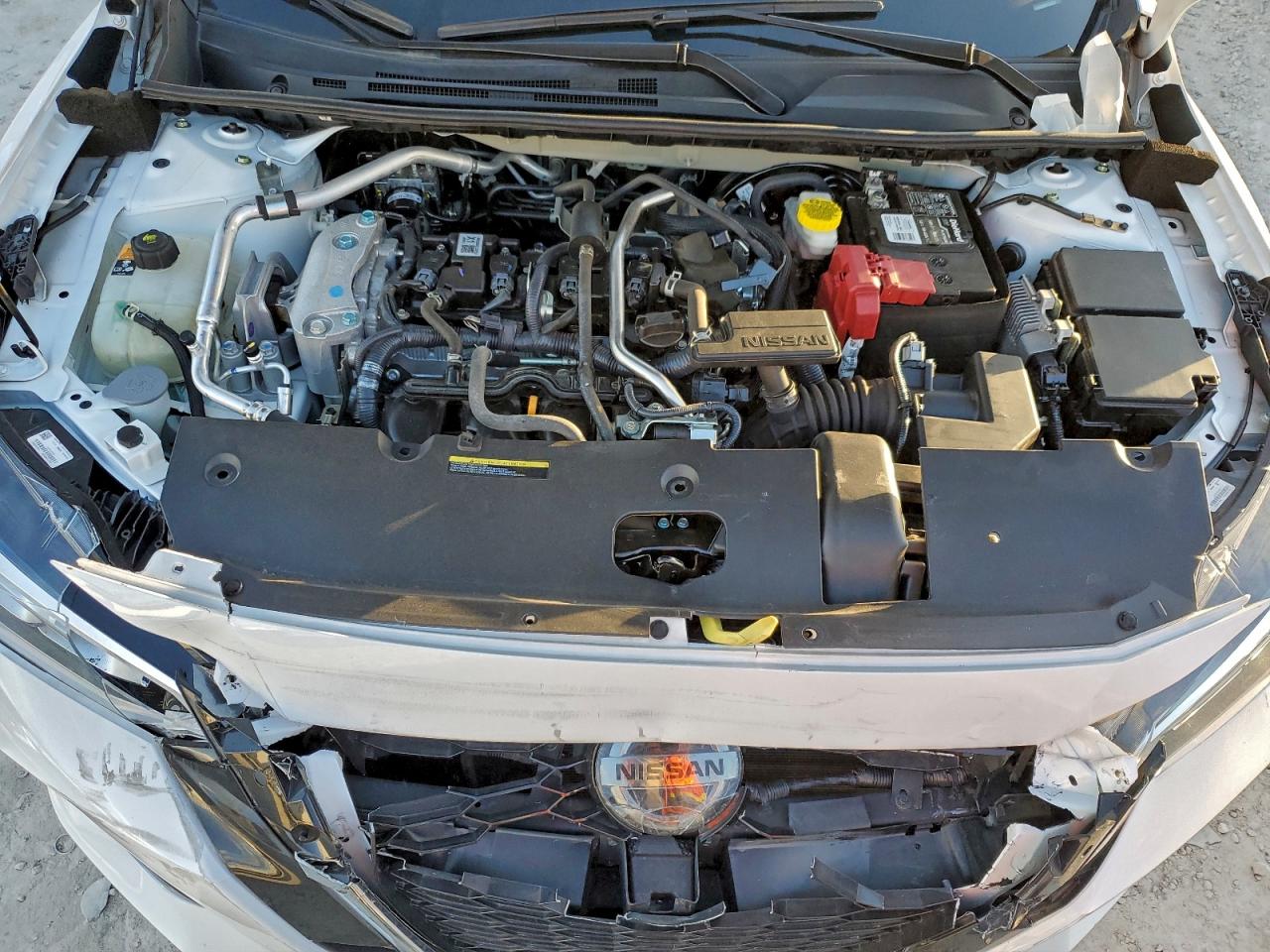 Nissan Sentra S Image 8