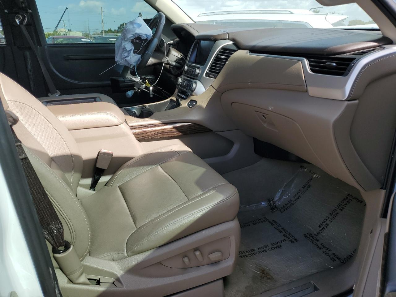 GMC Yukon C1500 Slt Image 12