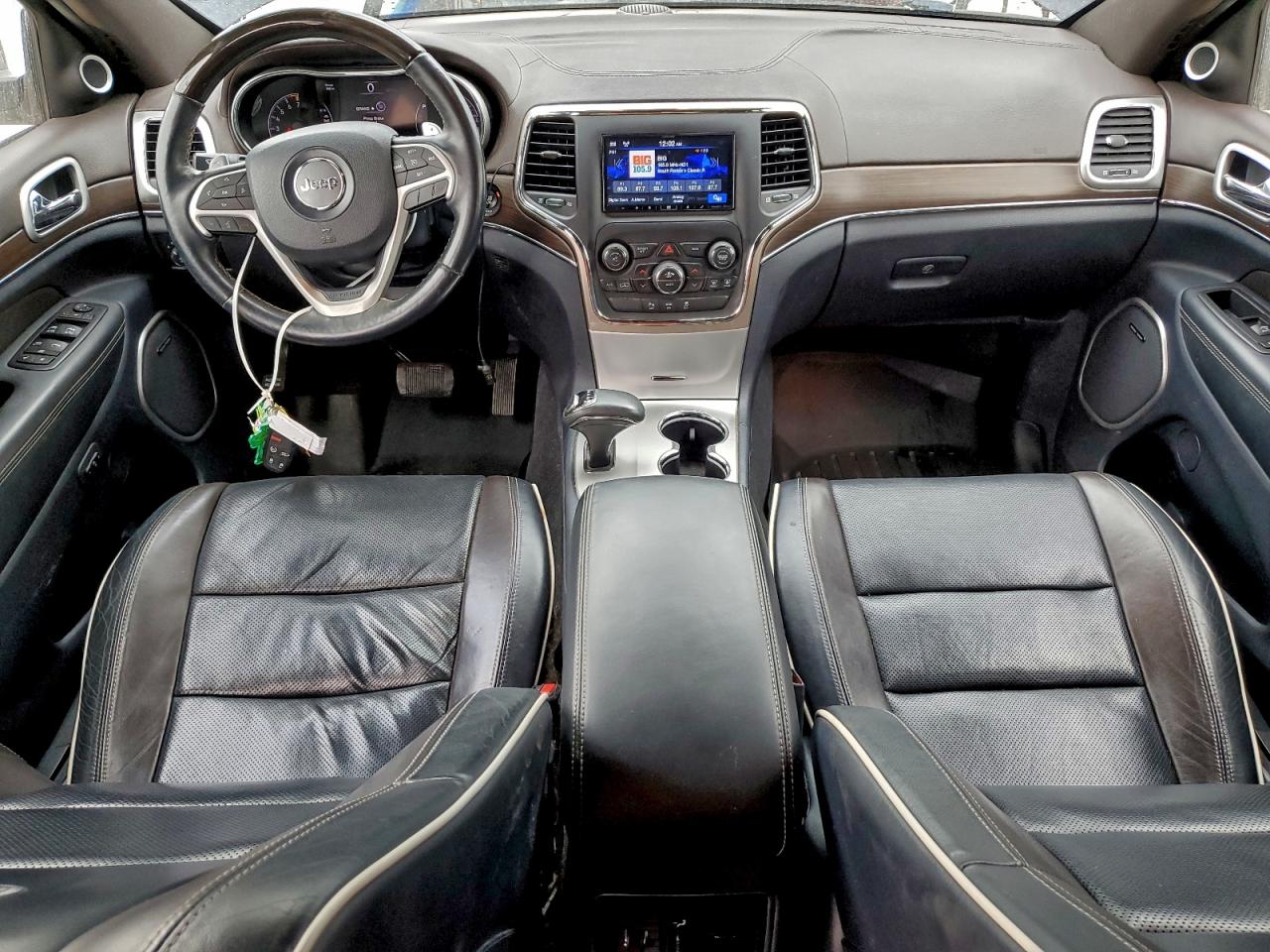 Jeep Grand Cherokee Overland Image 4