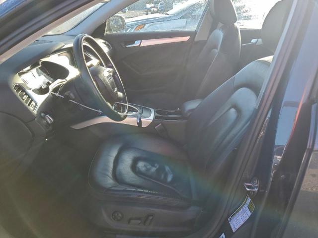 Audi A4 Premium Image 10