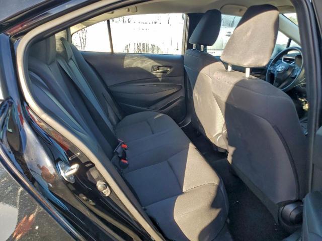 Toyota Corolla Le Image 11