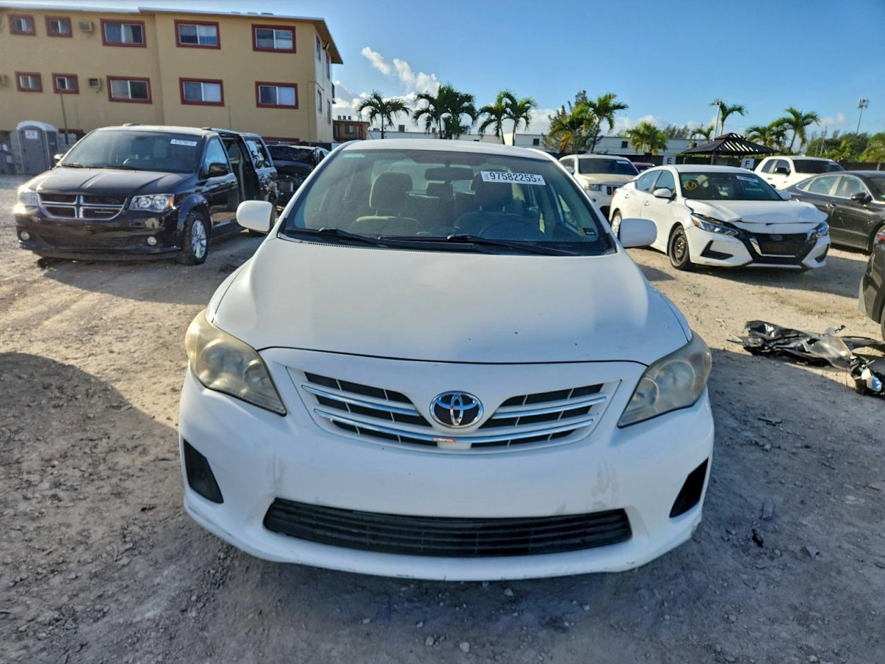 Toyota Corolla Base Image 8