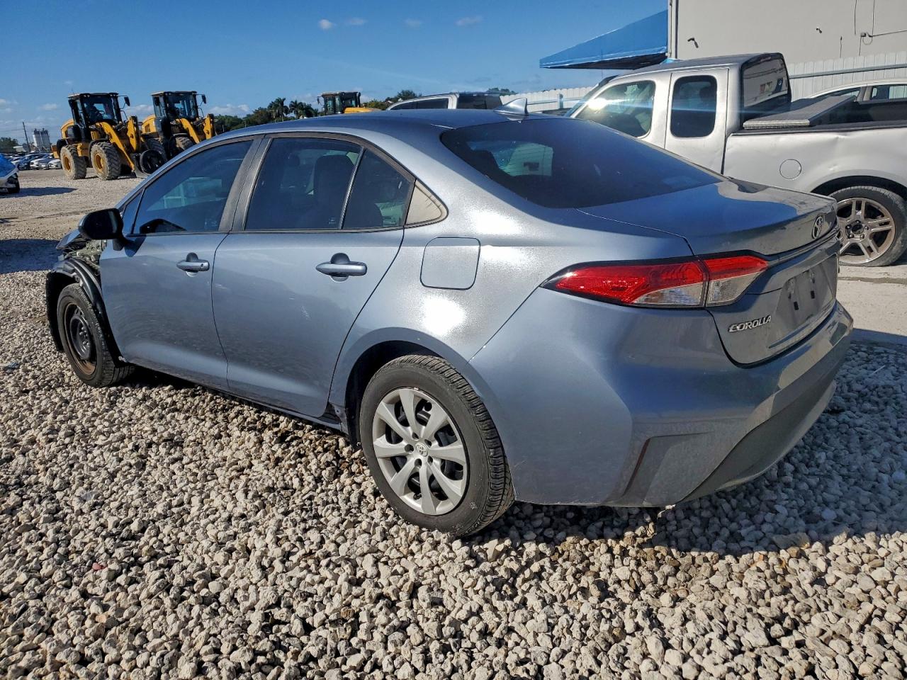 Toyota Corolla Le Image 12