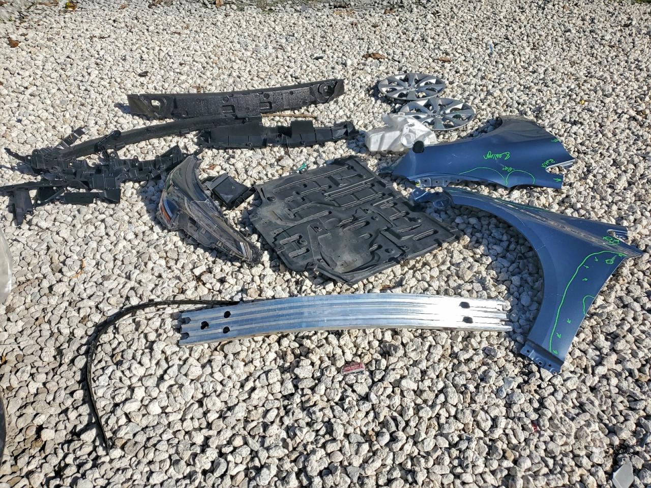 Toyota Corolla Le Image 9