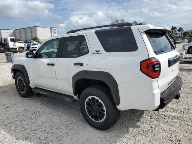 Toyota 4Runner Sr5 Image 3