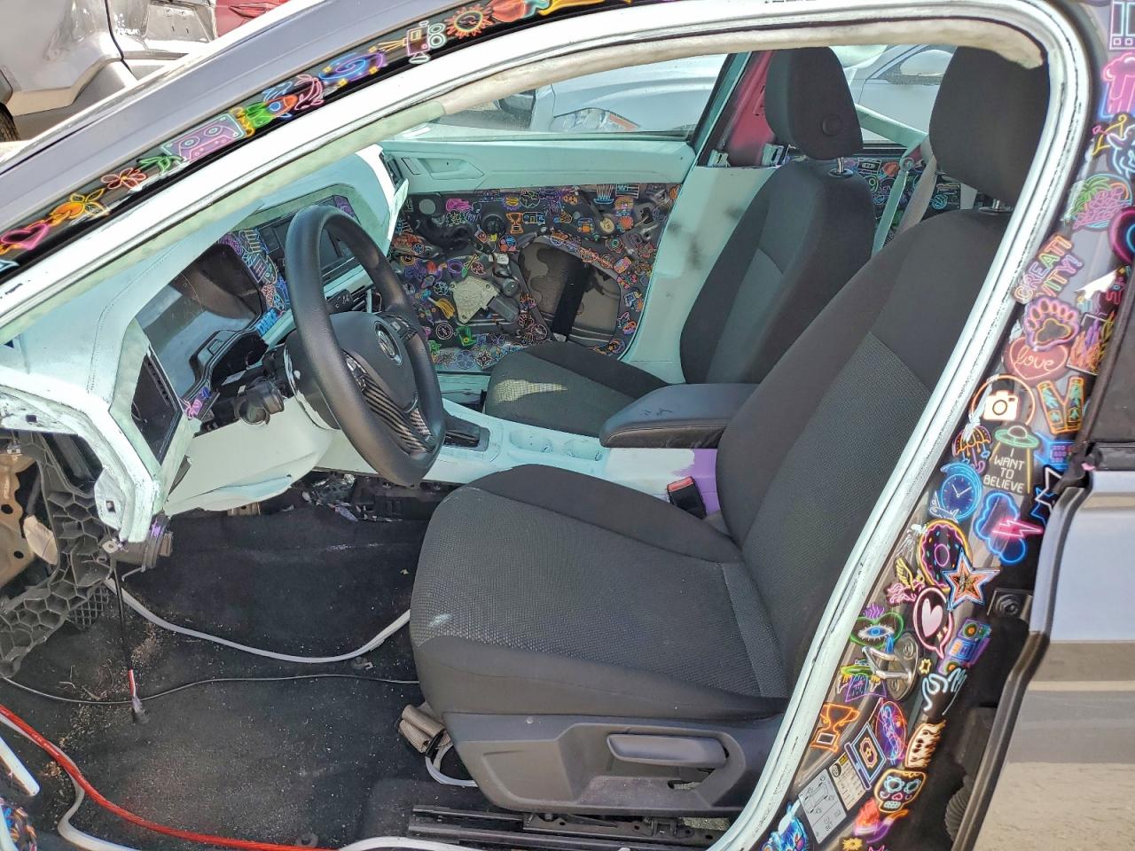 Volkswagen Jetta S Image 6