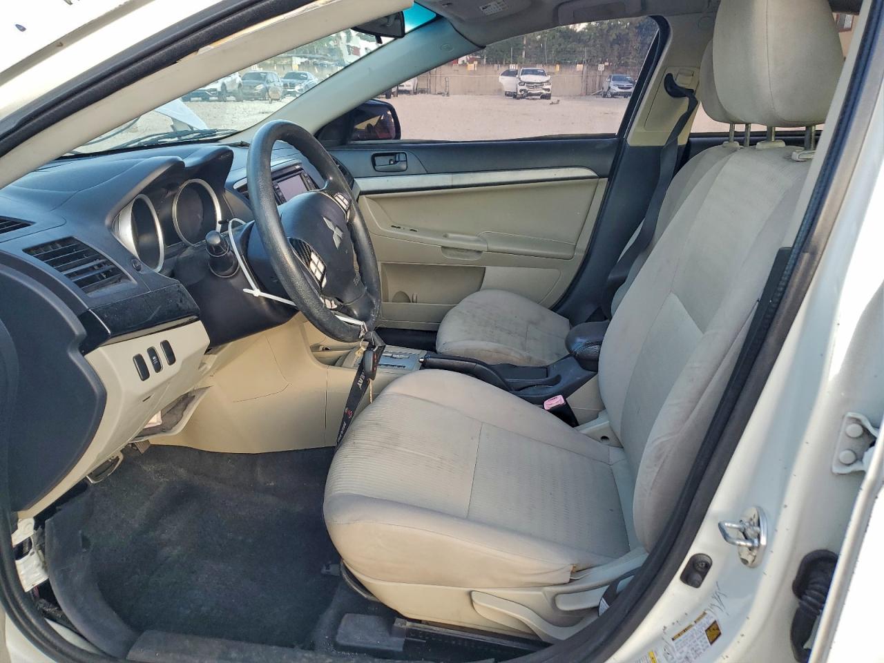 Mitsubishi Lancer Es/es Sport Image 4