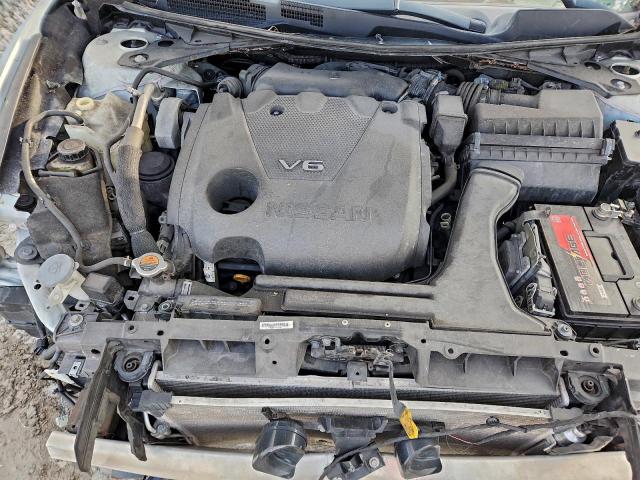 Nissan Maxima 3.5s Image 6