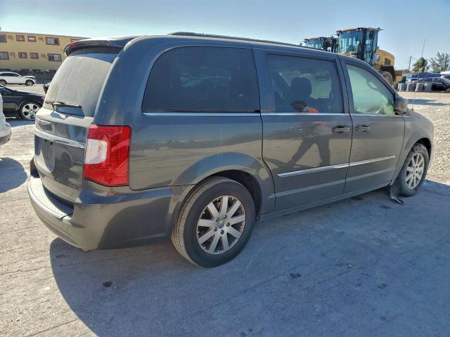 Chrysler Minivan Touring Image 9