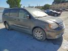 Chrysler Minivan Touring Image 2