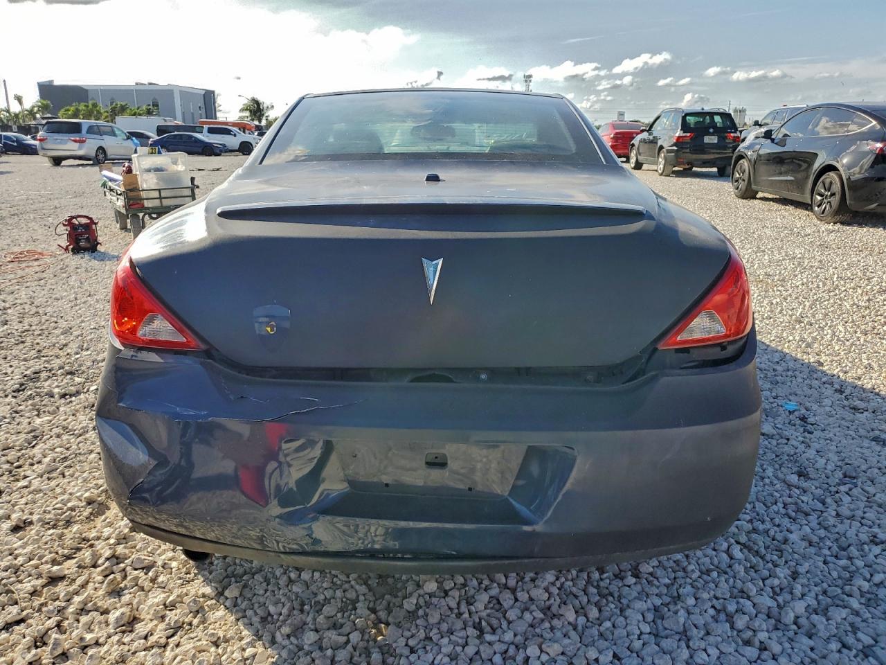 Pontiac G6 Gt Image 2