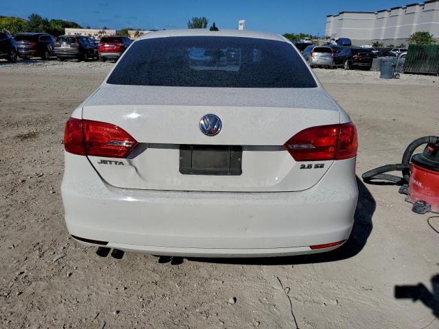 Volkswagen Jetta Se Image 9