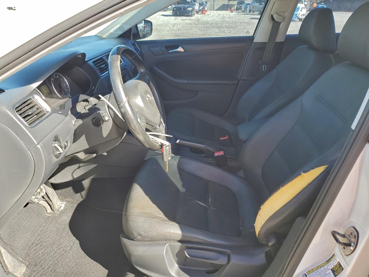 Volkswagen Jetta Se Image 5